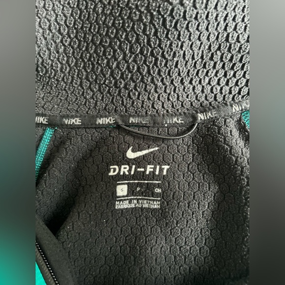 Nike Dry Fit Zip Up - sz S - Picture 3 of 4